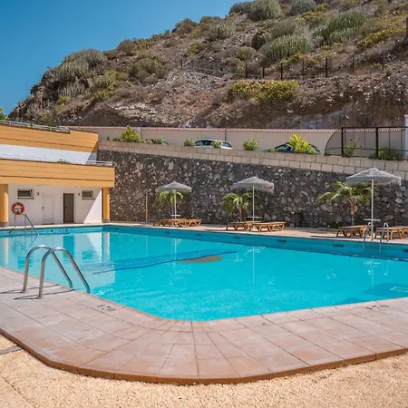 Apartment Luxurious 2-bedroom With Ocean View In Costa Adeje (Tenerife)